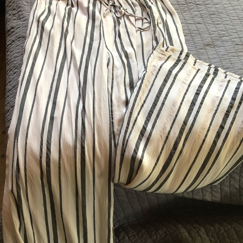 American Eagle pants